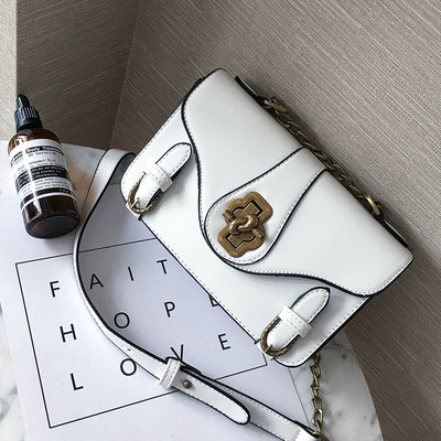 Красива дамска чанта в ретро стил в три цвята