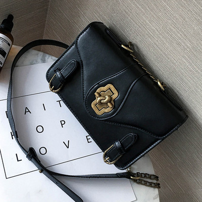 Красива дамска чанта в ретро стил в три цвята