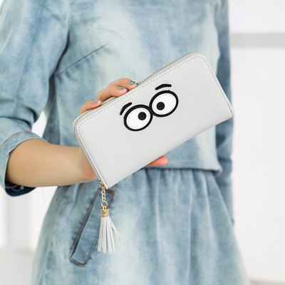 Сладък дамски портфейл с пискюл и очички