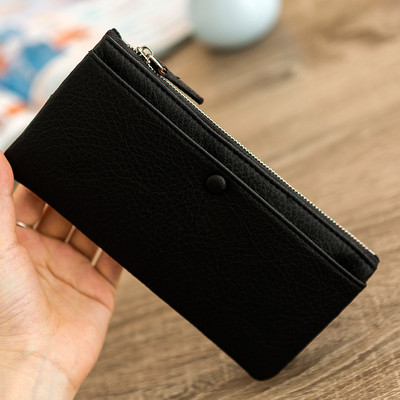 Нежен дамски портфейл в семпъл модел в пет цвята