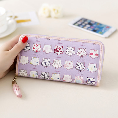 Дамски портфейл с пискюл и изображения в няколко модела