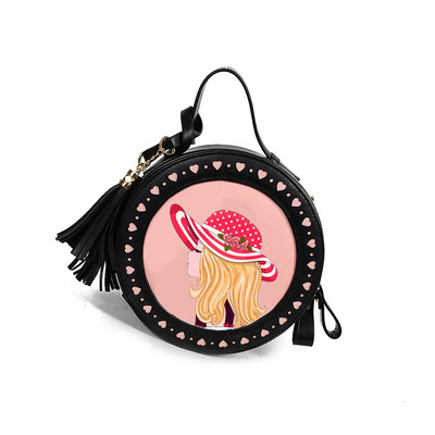 Красива дамска чанта в кръгла форма с изображение