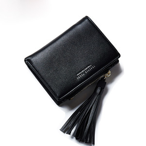 Мини дамски портфейл с пискюл в семпъл модел в шест цвята