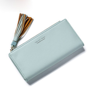 Красив дамски портфейл с пискюл в изчистен модел в шест цвята