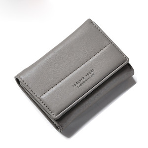 Красив портфейл за дамите в много цветове