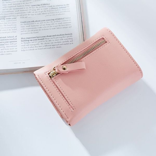 Красив портфейл за дамите в много цветове