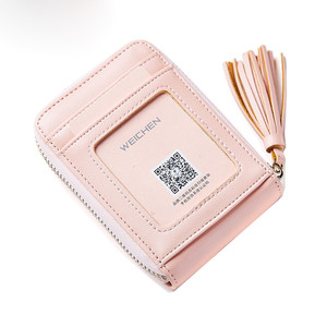 Сладък мини портфейл за дамите с пискюл и прозрачно разделение