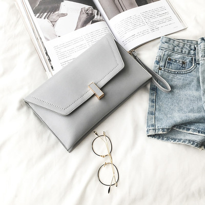 Стилен дамски клъч с дръжка в четири цвята