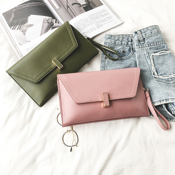 Стилен дамски клъч с дръжка в четири цвята