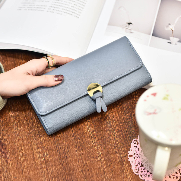 Портфейл за дамите - много практичен и удобен в пет цвята