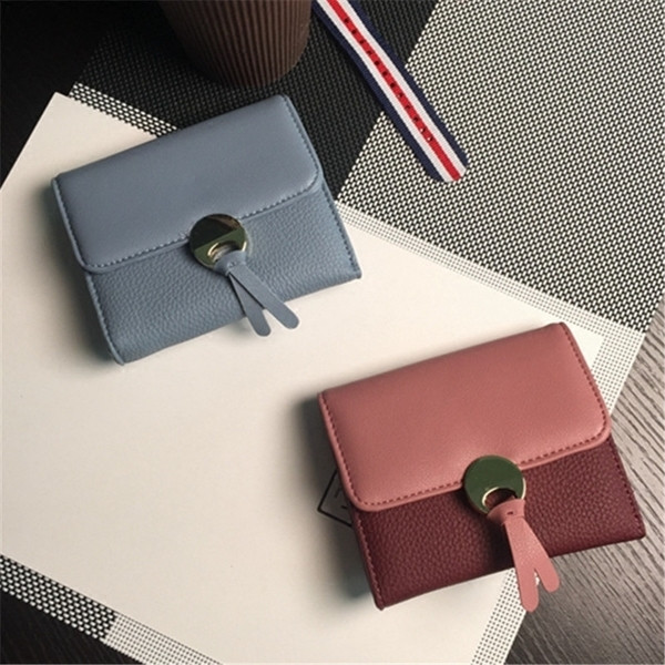 Стилен мини портфейл за дамите с метална декорация