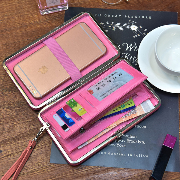 Сладък дамски портфейл с декорация цветя и дръжка в няколко цвята