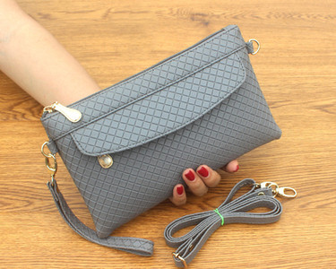 Красив дамски портфейл с две дръжки в много цветове