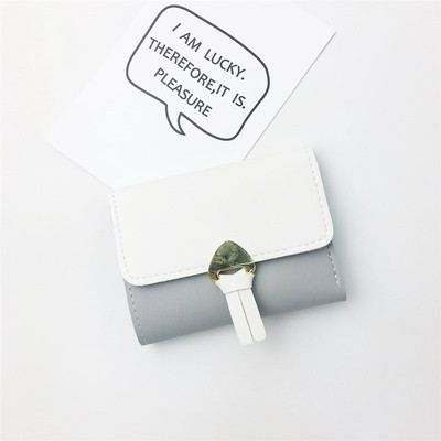 Мини дамски портфейл в няколко разцветки с метална декорация