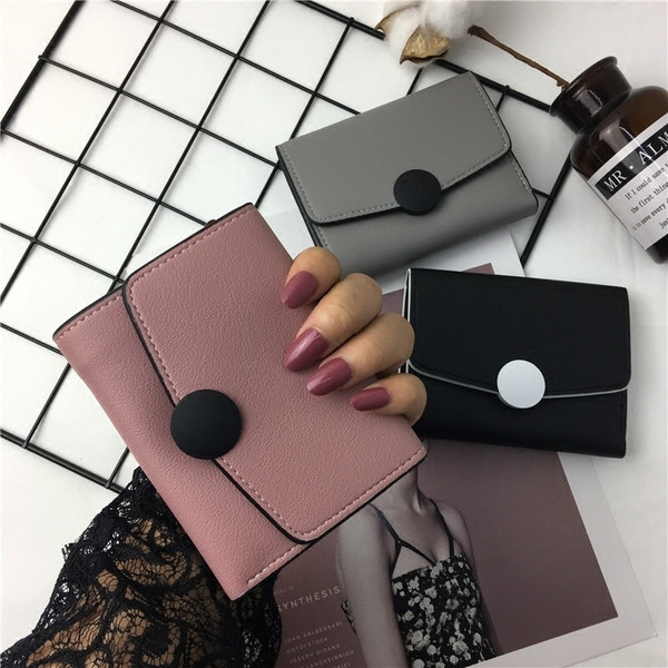 Мини портфейл за дамите с копче в няколко цвята