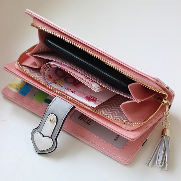 Сладък дамски портфейл с изображения в много разцветки