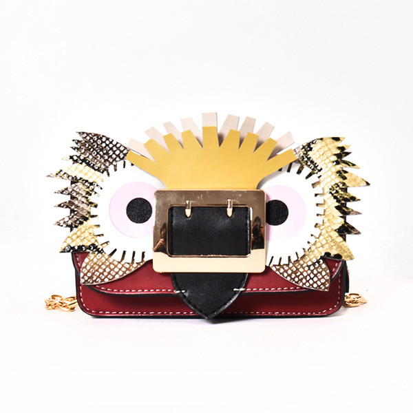 Лятна дамска чанта с 3D изображение в два цвята с метална дръжка