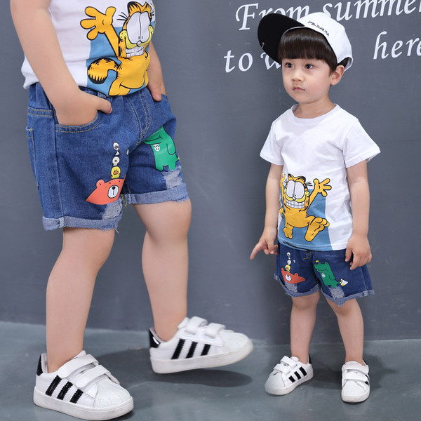 Детски дънкови панталонки за момчета в три модела