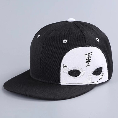 Бейзболна мъжка шапка в много различни модели