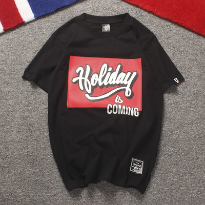 Αντρικά μπλουζάκια σε διάφορα μοντέλα κατάλληλα για την καθημερινή ζωή