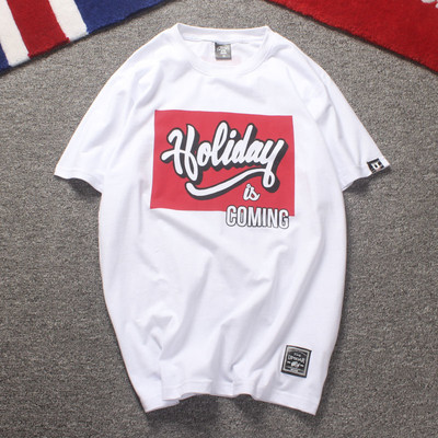 Αντρικά μπλουζάκια σε διάφορα μοντέλα κατάλληλα για την καθημερινή ζωή