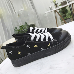 Стилни кецове за дамите в четири цвята с бродирани звезди