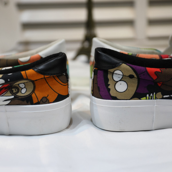 Γυναικεία μοκασίνια σε 2 μοντέλα