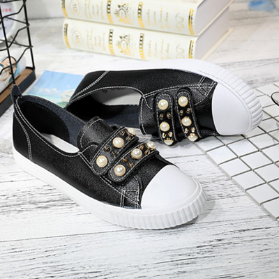 Moccasins γυναικεία  με λουράκια βελκρό και πέτρες σε τρία χρώματα