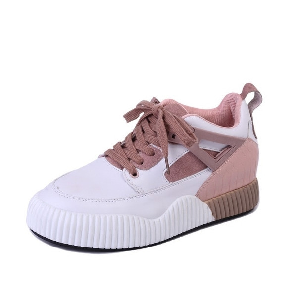 Сладки спортни маратонки за дамите в няколко цвята