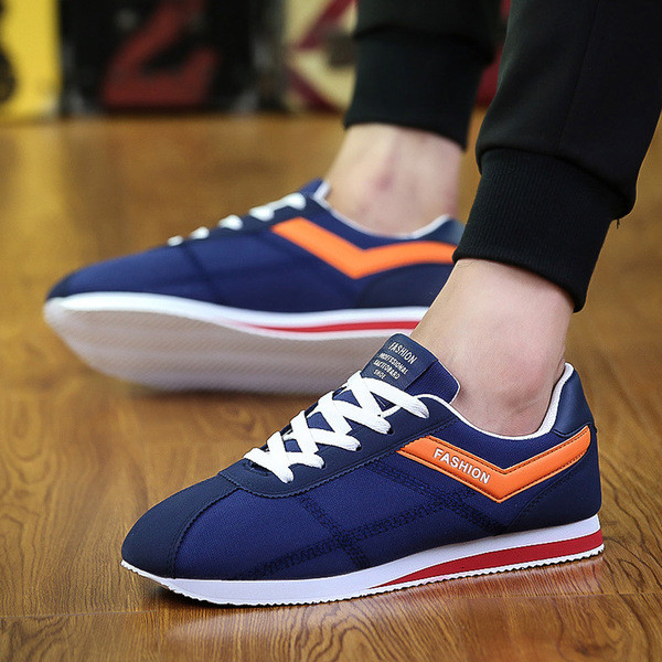 Casual ανδρικά πάνινα παπούτσια με πολύ άνετη επίπεδη σόλα σε τρία διαφορετικά χρώματα