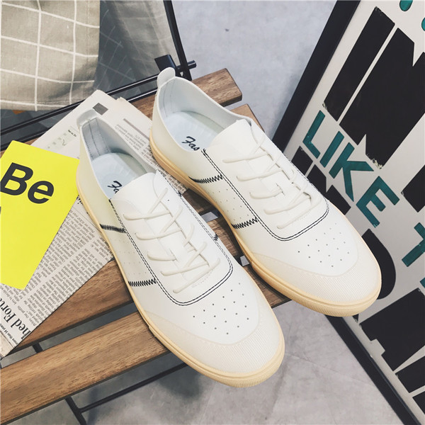 Κομψά ανδρικά  πάνινα παπούτσια σε πορτοκαλί, λευκό και μαύρο χρώμα