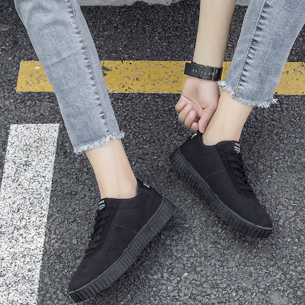 Αθλητικά πάνινα παπούτσια ανδρικά σε πράσινο, λευκό και μαύρο χρώμα