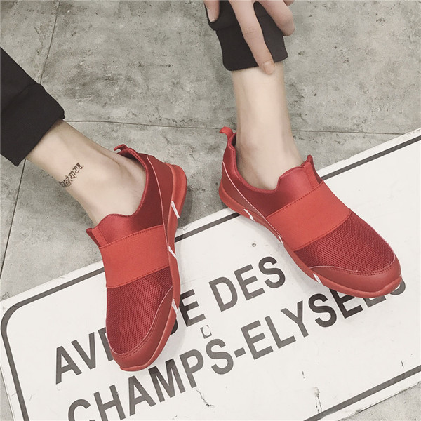 Πανέμορφα ανδρικά πάνινα παπούτσια χωρίς κορδόνια σεκόκκινο, μαύρο και άσπρο χρώμα