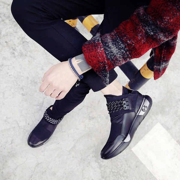 Αθλητικά κομψά ανδρικά πάνινα παπούτσια σε τρία χρώματα