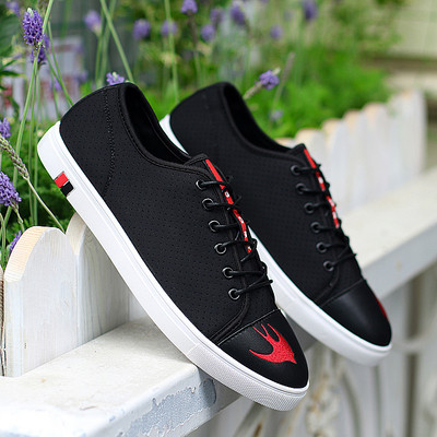 Ανδρικά πάνινα παπούτσια  σε λευκό, κόκκινο και μαύρο χρώμα