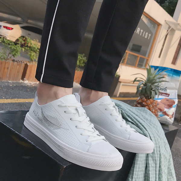 Κομψά αθλητικά παπούτσια ανδρικά  αναπνεύσιμα και κεντημένα