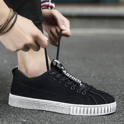 Κομψά πάνινα παπούτσια για άνδρες σε τρία χρώματα