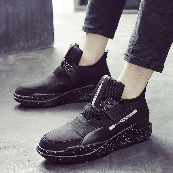 Ενδιαφέρουσα ανδρικά πάνινα παπούτσια σε τρία χρώματα