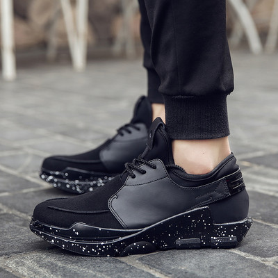 Πολύ άνετα σπορ-κομψά αθλητικά παπούτσια για άντρες