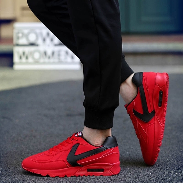 Αθλητικά πάνινα παπούτσια για άνδρες σε τρία χρώματα