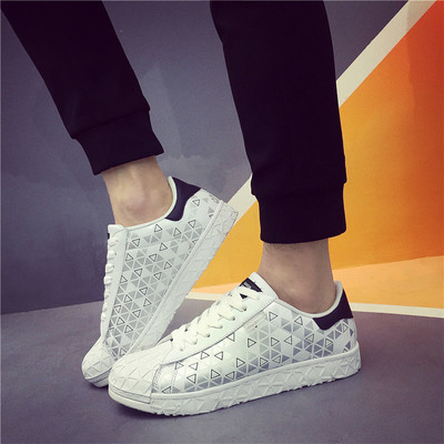 Κομψά πάνινα ανδρικά παπούτσια  σε πολλά χρώματα