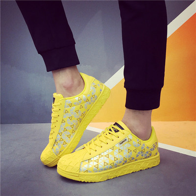 Κομψά πάνινα ανδρικά παπούτσια  σε πολλά χρώματα