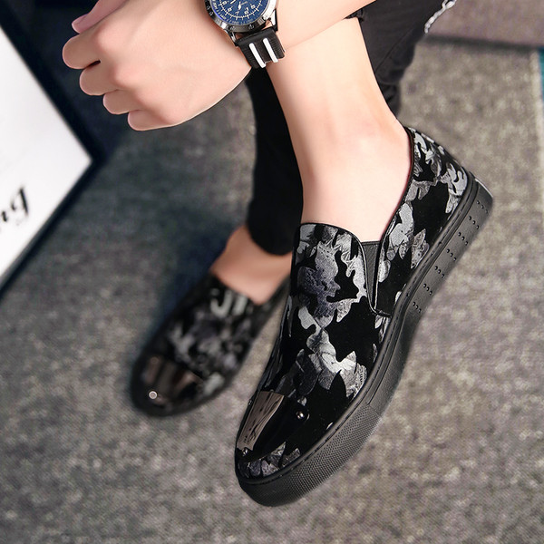 Πολύ όμορφα ανδρικά μοκασίνια κατάλληλα για την  καθημερινή ζωή σε δύο χρώματα