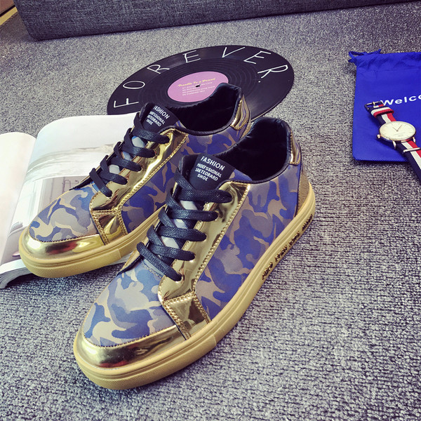 Κορυφαία πάνινα παπούτσια για άνδρες σε τρεις αποχρώσεις