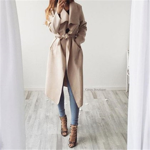 Κομψό γυναικείο παλτό σε τέσσερα διαφορετικά χρώματα