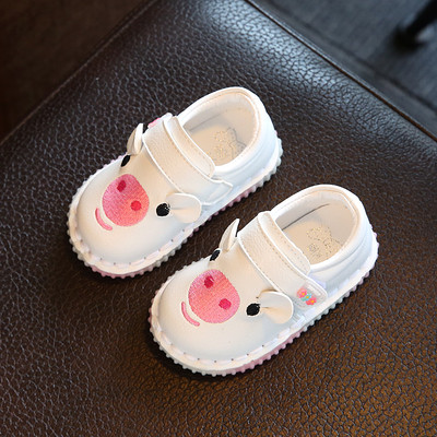 Περιστασιακά παιδικά υποδήματα για κορίτσια με ροζ, κόκκινο και λευκό χρώμα