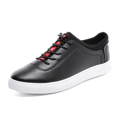 Casual ανδρικά πάνινα παπούτσια με μια λευκή επίπεδη, πολύ άνετη σόλα