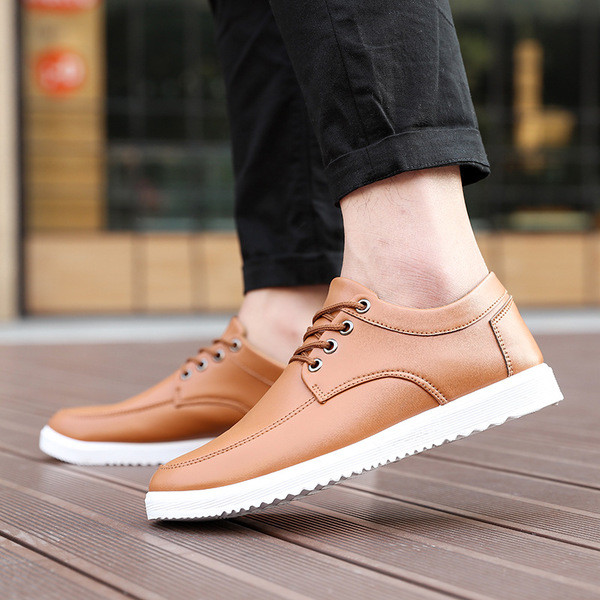 Πολύ κομψές casual ανδρικές μπότες  με σκληρή σόλα σε τέσσερα διαφορετικά χρώματα