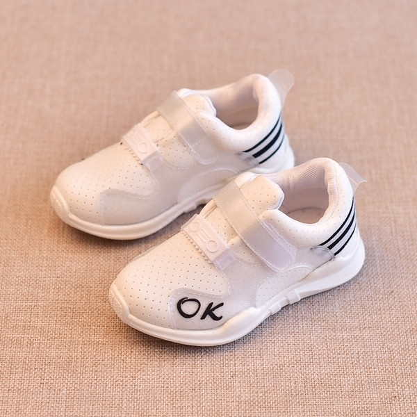 Παιδικά πάνινα παπούτσια για κορίτσια και αγόρια με  λουράκια βελκρό σε λευκό, μαύρο και ροζ χρώμα