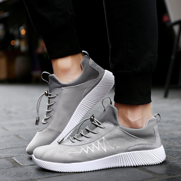 Αθλητικά κομψά ανδρικά παπούτσια  ιδανικά για την καθημερινή ζωή